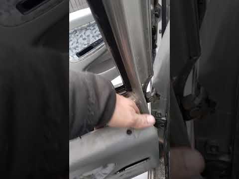 Видео: как открыть заднюю дверь на чери амулет если сломаны обе ручки