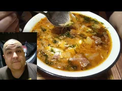 Видео: Мукбанг - простые щи на говяжьих костях