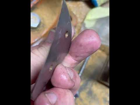 Видео: Как правильно заточить сферические ножи от ледобура Mora