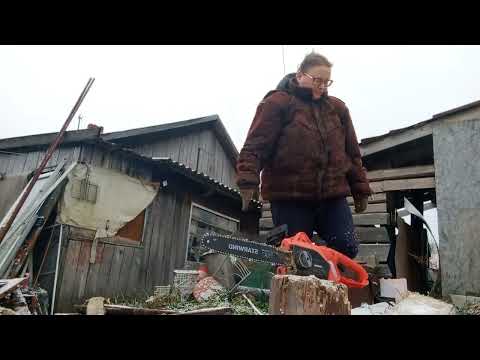 Видео: У нас пришла зима. Жизнь в деревне. 