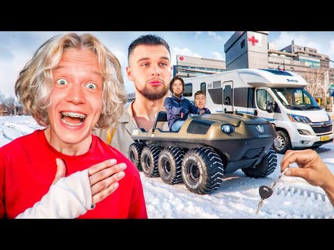 Видео: ХАЗЯЕВА Попали В БОЛЬНИЦУ Во Время ПУТЕШЕСТВИЯ В ДОМЕ На КОЛЕСАХ // Парадеевич, Гориллыч, Шах ИРЛ