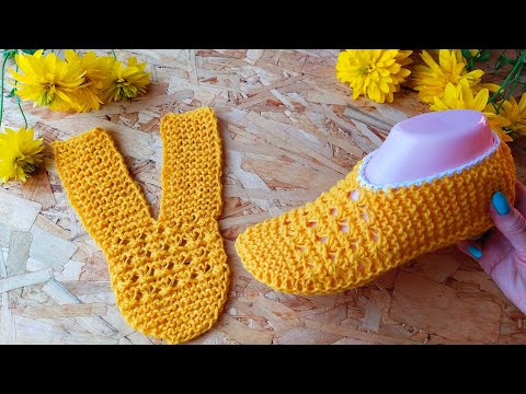 Видео: ЯРКИЕ,АЖУРНЫЕ СЛЕДКИ ДЛЯ ОТЛИЧНОГО НАСТРОЕНИЯ/БЕЗ ШВА/СПИЦАМИ🤗