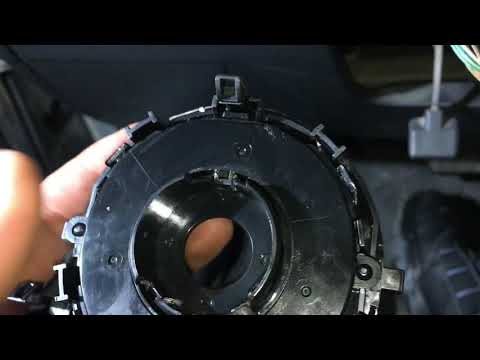 Видео: замена подрулевого шлейфа рав4 2006год