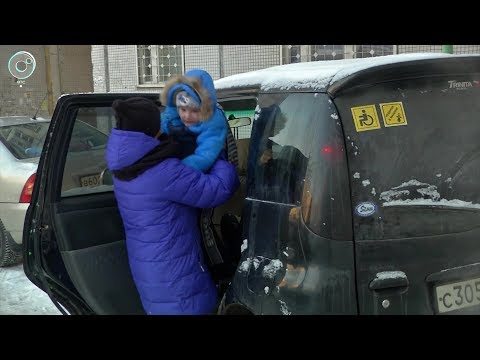 Видео: Соседи демонтировали знак "Парковка для инвалидов". Почему на костылях каждый метр дорогого стоит?