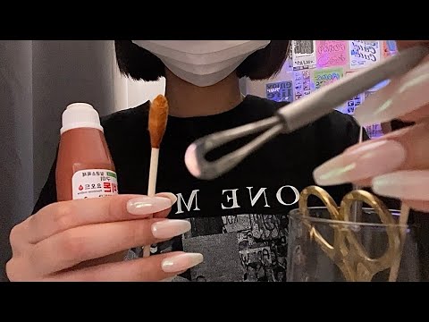 Видео: Экструзия угревой сыпи asmr И уход за кожей.