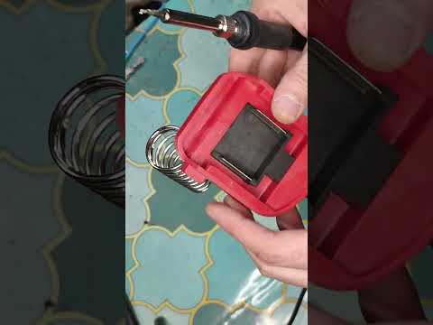 Видео: Честный обзор. Паяльник аккумуляторный WORTEX CSI 4018 ALL1 XLT SOLO