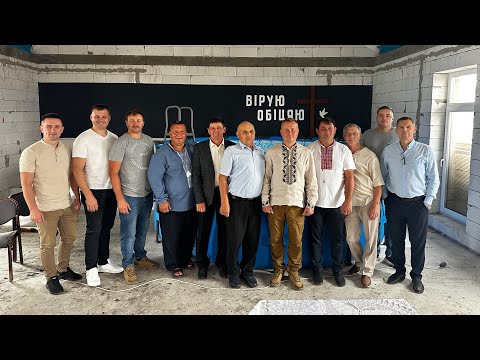 Видео: У зруйнованому війною Посад-Покровську Господь дарує нове життя.