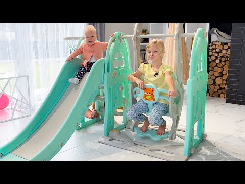 Видео: СОФИЯ И КАЧЕЛЬ ДЛЯ СЕСТРЫ. СОФУНЬЯ ШАЛУНЬЯ