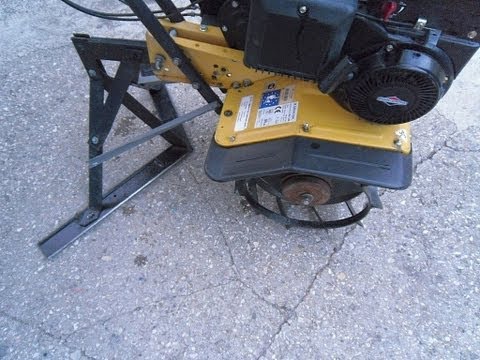 Видео: Послеуборочная обработка земли с использованием мотоблока