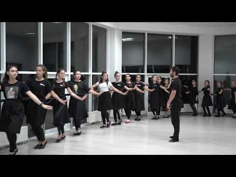 Видео: Занятия в студии кавказских танцев НАРТ