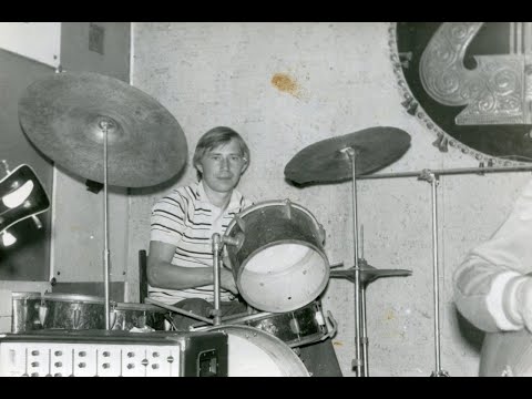 Видео: МОЛОДОСТЬ.Сл и муз.С.Метёлкин.Видео.А.Шмаенков.