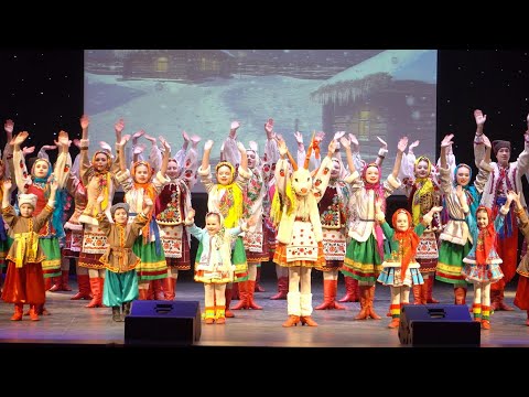 Видео: Благодійний концерт від ансамблю "Калиновий Віночок" "Озброєні танцем, разом з друзями до Перемоги"