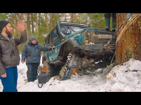 Видео: Попали в ловушку на бездорожье Уаз, Уаз Патриот и Suzuki Jimni мы офигели в болоте