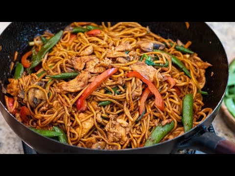 Видео: ЛУЧШЕ, ЧЕМ НА ВЫНОС - Легкий рецепт курицы Lo Mein