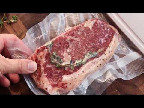 Видео: Готовим Стейк Рибай (ribeye). Рецепт су-вид (sous-vide).