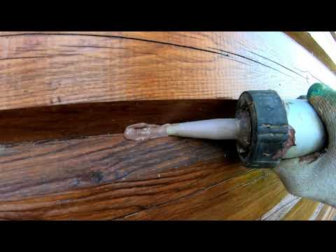 Видео: Утепление деревянного дома снаружи. Сруб из профилированного бруса утепляем шовным герметиком