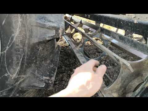 Видео: Обзор на саморобний передпосівний культиватор типу КОМПАКТОР