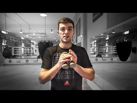 Видео: Не бей медленно! Тренировка боксера с гантелями