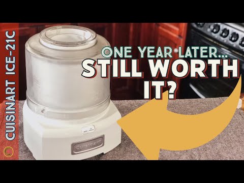 Видео: Стоит ли покупать мороженицу CUISINART (ICE-21C)? || Обзор за год
