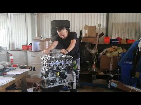 Видео: Сборка двигателя HONDA b20vtec. Часть 3. engine building part 3