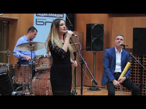 Видео: Bogdan Trio Plus - Prochu se Nayden (Live) / Богдан Трио Плюс - Прочу се Найден (На живо)