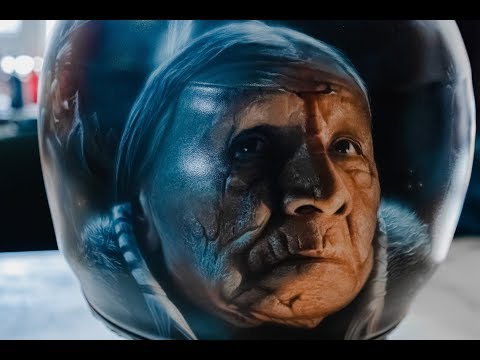 Видео: Аэрография на шлеме.