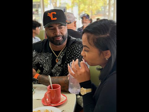 Видео: Когда Майк и Мелиса говорят о любви за обедом!