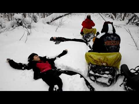 Видео: Три зимних похода в чум с тестированием печки Кабанчик