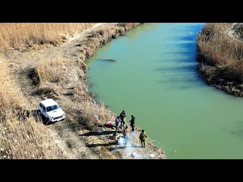 Видео: Первый выезд на рыбалку. Главное процесс а рыба это бонус))))