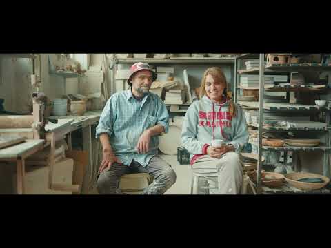 Видео: Средна земя / Middle Ground (2025)