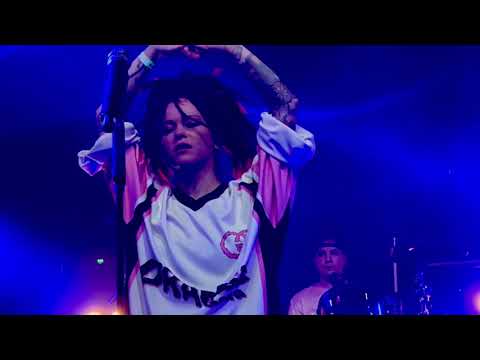 Видео: СЛОТ -  Круги на воде «Мэшап шоу»