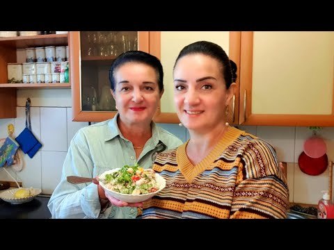 Видео: Рецепт Салата "Мамина Фантазия" от Мамы Карине в Прямом Эфире 🍲🥗