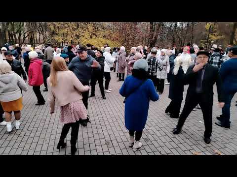 Видео: Танцы в Гомеле. 01.11.2025 г. 