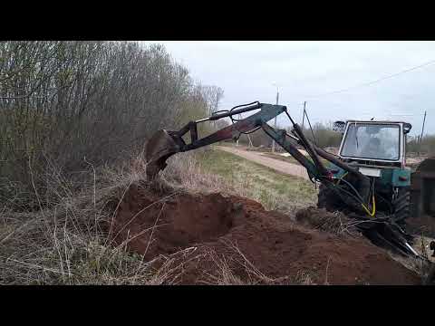 Видео: юмз экскаватор с аксиальным насосом и болгарским распределителем.