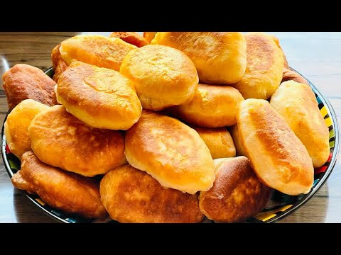 Видео: ТЕСТО  на пирожки растёт  на глазах ! Без дрожжей ! Пирожки на кефире пышные и хрустящие ! Жареные !