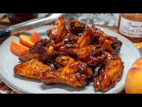 Видео: Острые крылышки с медово-персиковой начинкой (30 минут!) — хрустящие, липкие, сладкие и острые