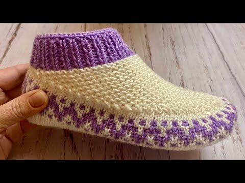 Видео: Тапочки-следки на двух спицах без швов на полную ножку