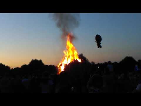 Видео: ИВАНО КУПАЛО. ЗНОБЬ НОВГОРОД. СУМСКАЯ ОБЛАСТЬ