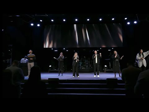 Видео: Rulada & House os Bread Worship "Sucn an Awesome God" - Всемогущий Бог - LIVE (cover)