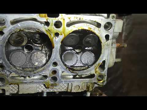Видео: Разбор двигателя с Лады Калины 1,4. Загнуло шатун , клапана стучали о поршня.
