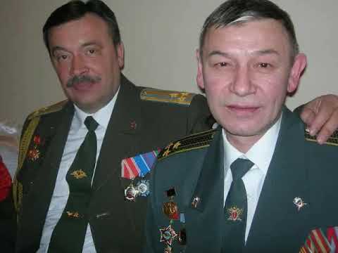 Видео: Песни на стихи В Кошелева Комиссар