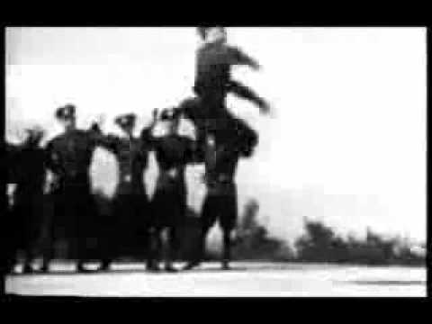 Видео: Как изобрели брейк данс :). Советские солдаты жгут!!!