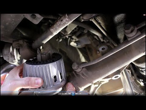 Видео: Замена правой подушки двигателя на Mercedes Benz C универсал W204 2,2 Мерседес Бенц 2009 года
