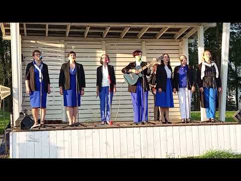 Видео: Студия авторской песни "Журавлиная родина" на дороге к храму, 21.06.2025. Песня "Настанет день и час