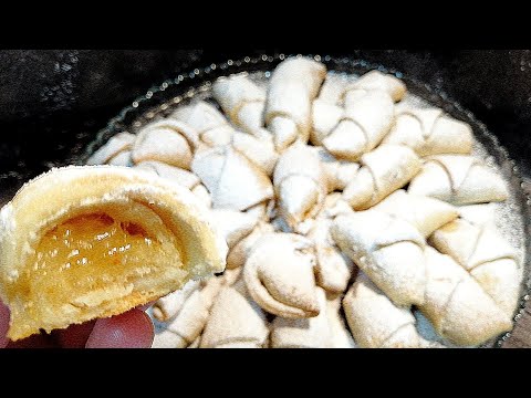 Видео: Спасибо СВЕКРОВИ за рецепт! Легендарные Закарпатские КИФЛИКИ! Тающие рогалики с джемом!Вкуснее торта