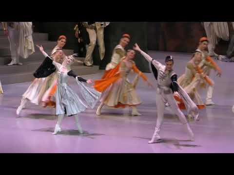 Видео: 23.06.22 АРБ в Кремле: М.Ветчанинова и Е.Переверзин; А.Зинченко и Г.Клопцов. "Раймонда".