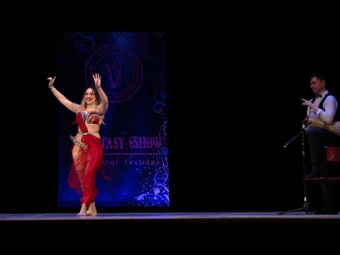 Видео: Fantastic tabla improvisation| Импровизация под живую таблу by Voroshilova Aleksandra