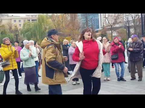Видео: 26 октября 2025  ХОРОВОД В ЧЕСТЬ СВЕТЛАНЫ !!#kharkiv 