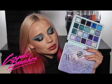 Видео: «Winter Wonderland» от Cosmic Brushes I Обзор инди палетки