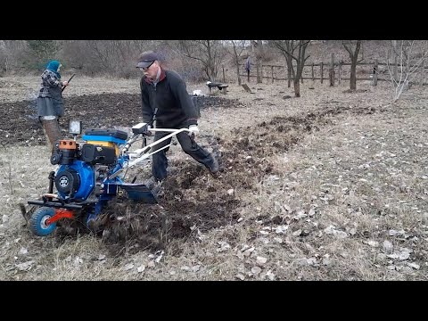 Видео: Мотоблок ДТЗ з Фрезами та Роторною Бороною!